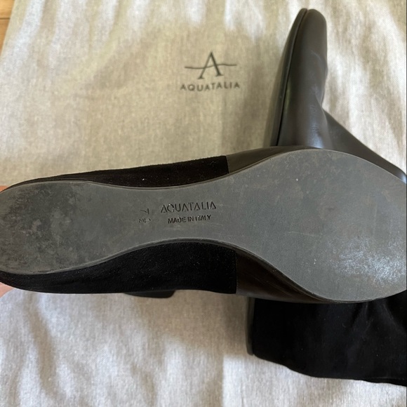 Aquatalia black suede leather wedge booties size 7.5 - Picture 3 of 5